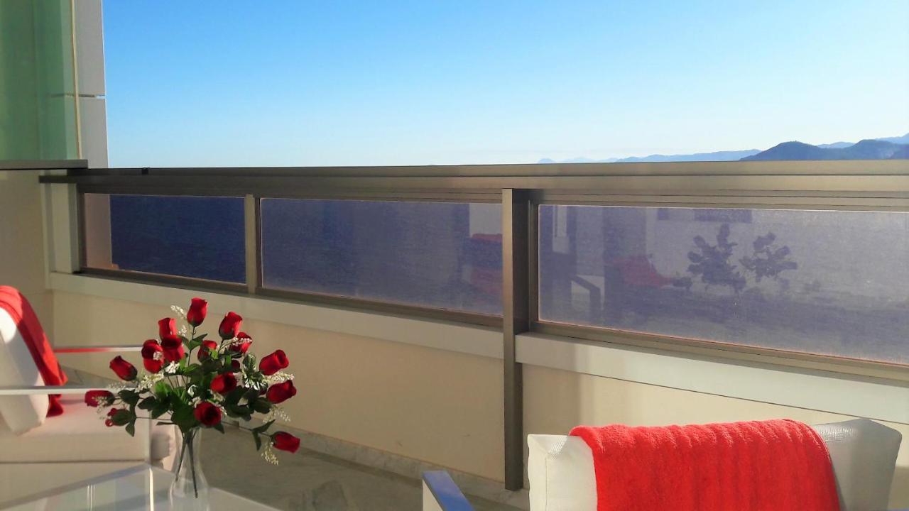 Benidorm Gemelos Sealine Buitenkant foto